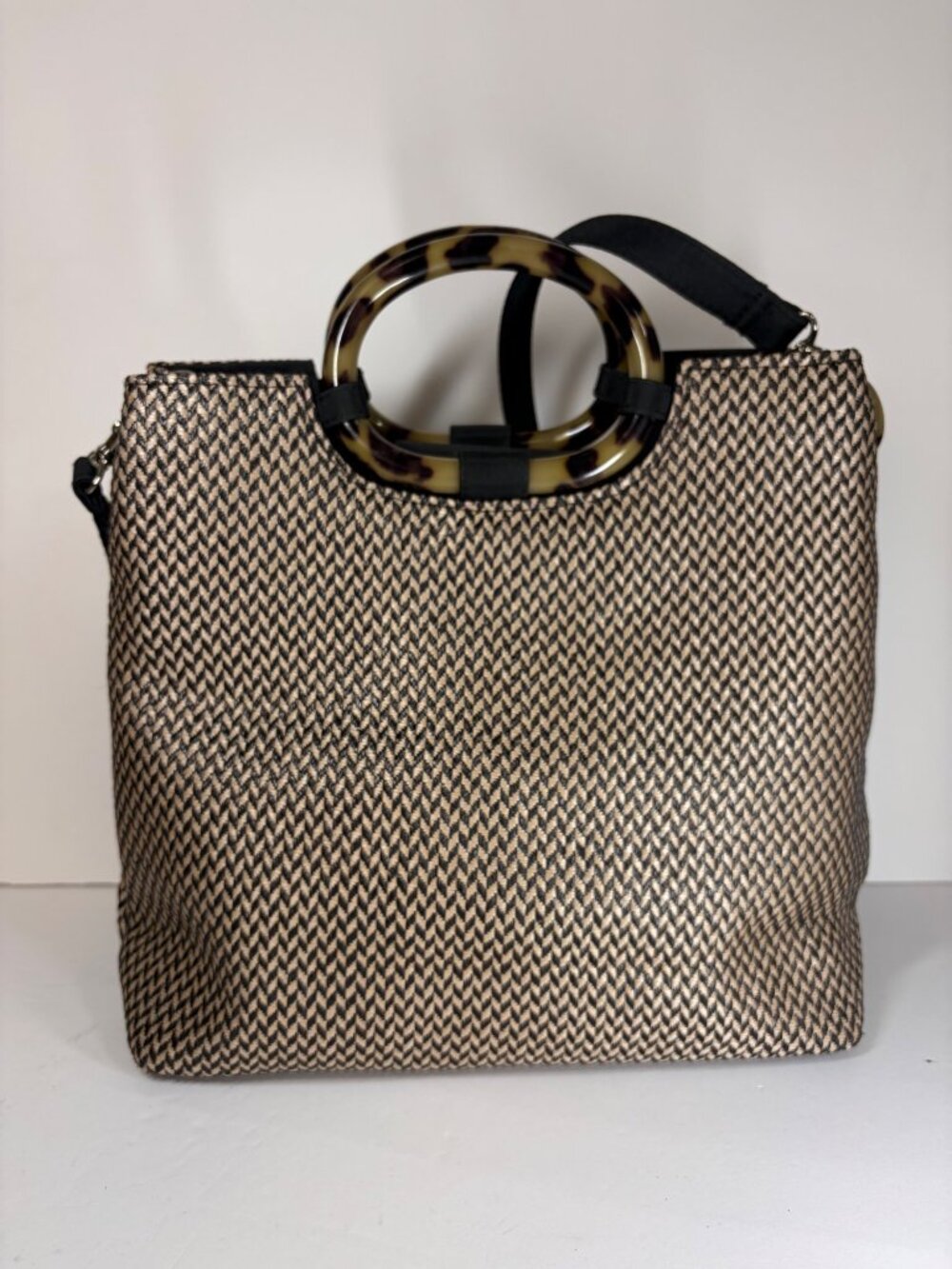 Marlo Woven Tote Bag Crossbody Tortoiseshell Handles Black Beige Herringbone